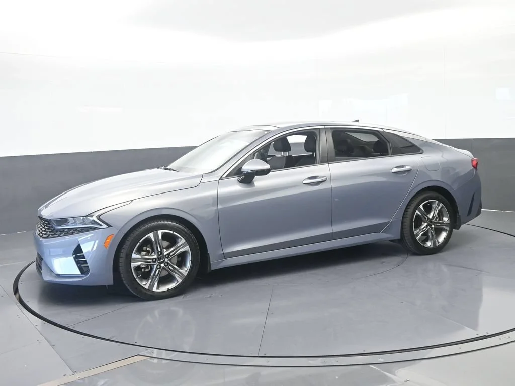 2023 Kia K5