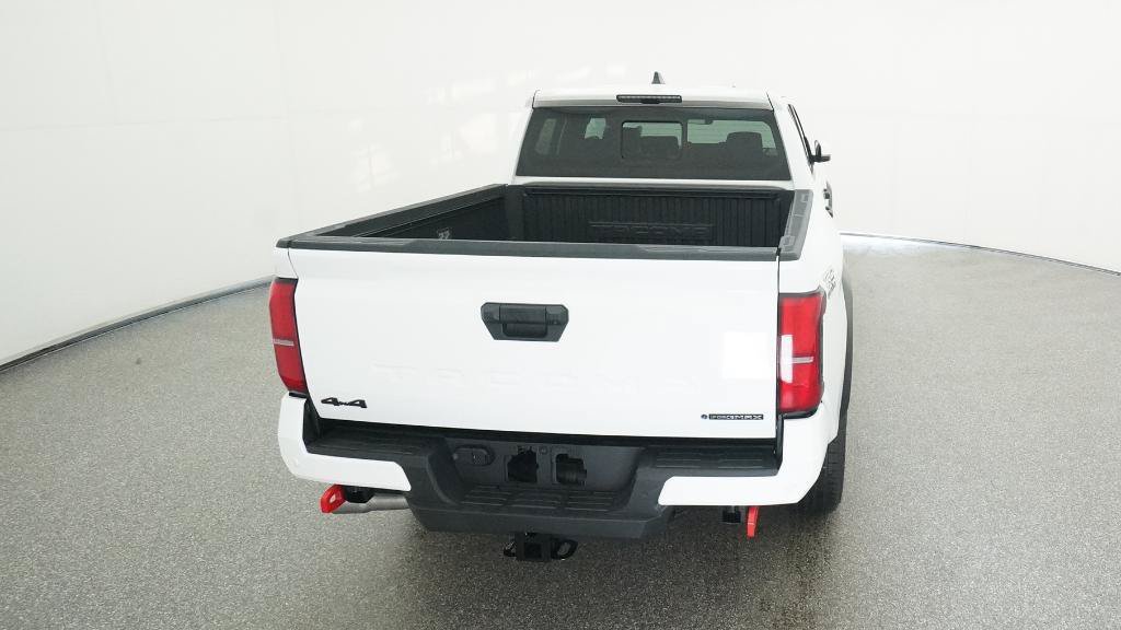 Used 2025 White Toyota  image 18