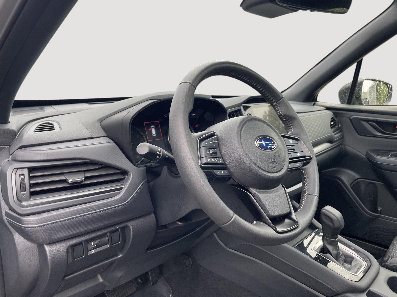 Used 2025 River Rock Pearl Subaru Premium image 24