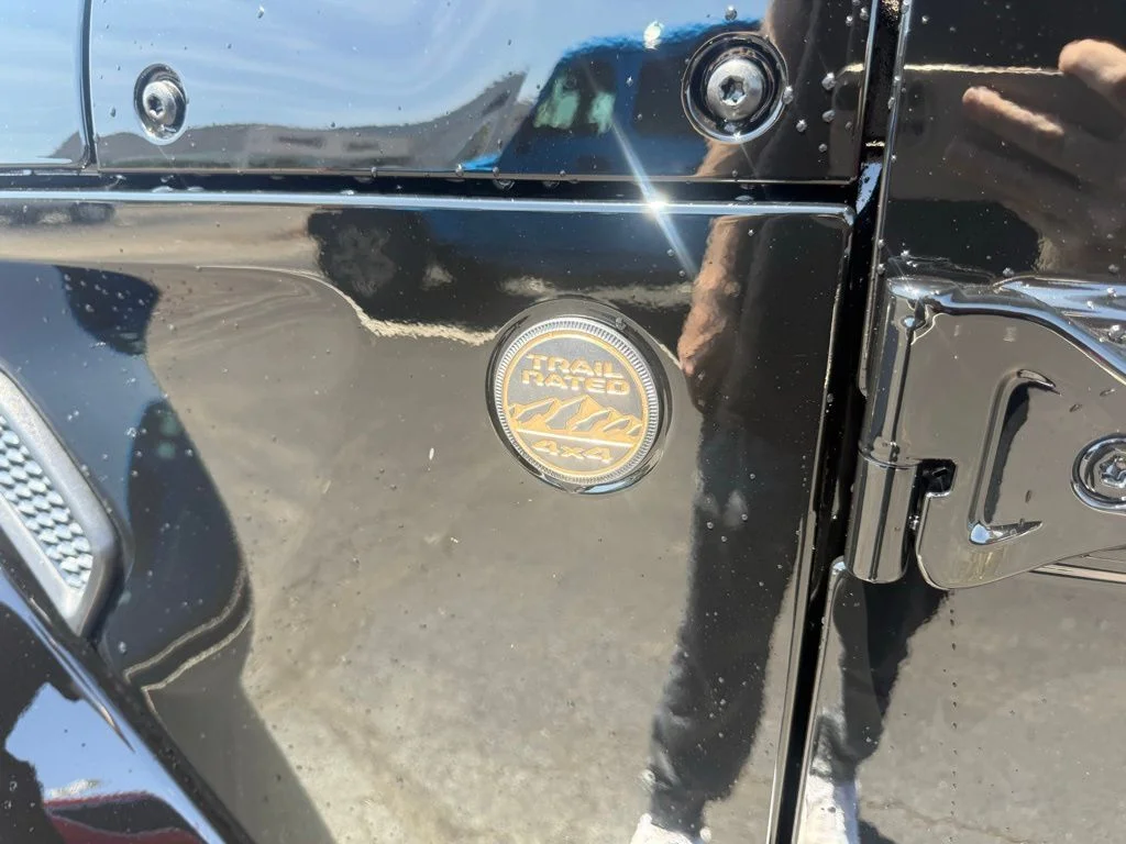 New 2026 Black Clear-Coat Exterior Paint Jeep 85th Anniversary Edition image 11