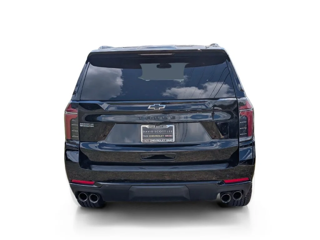 Used 2025 Black Chevrolet Z71 image 6