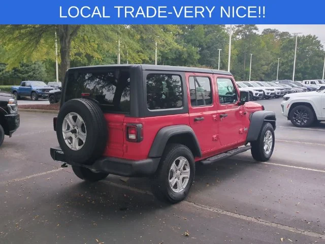 Used 2018 Red Jeep Unlimited Sport S image 5