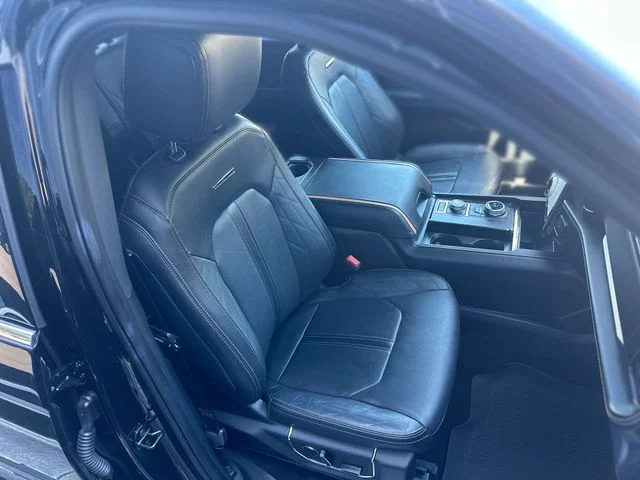 Used 2023 Black Ford Platinum image 29