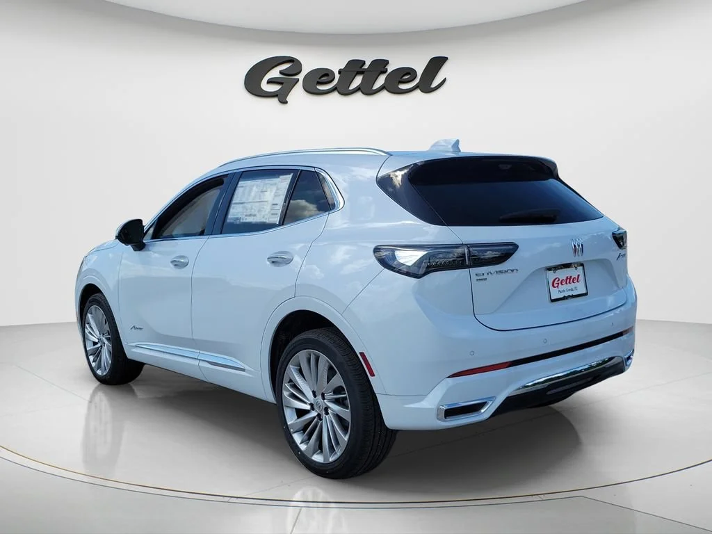 New 2026 Iridescent White Tricoat Buick Avenir image 8
