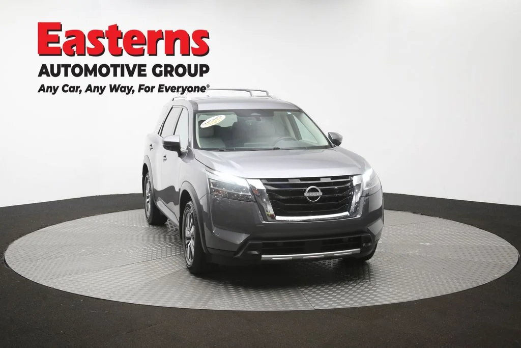 Used 2023 Gray Nissan SL image 51