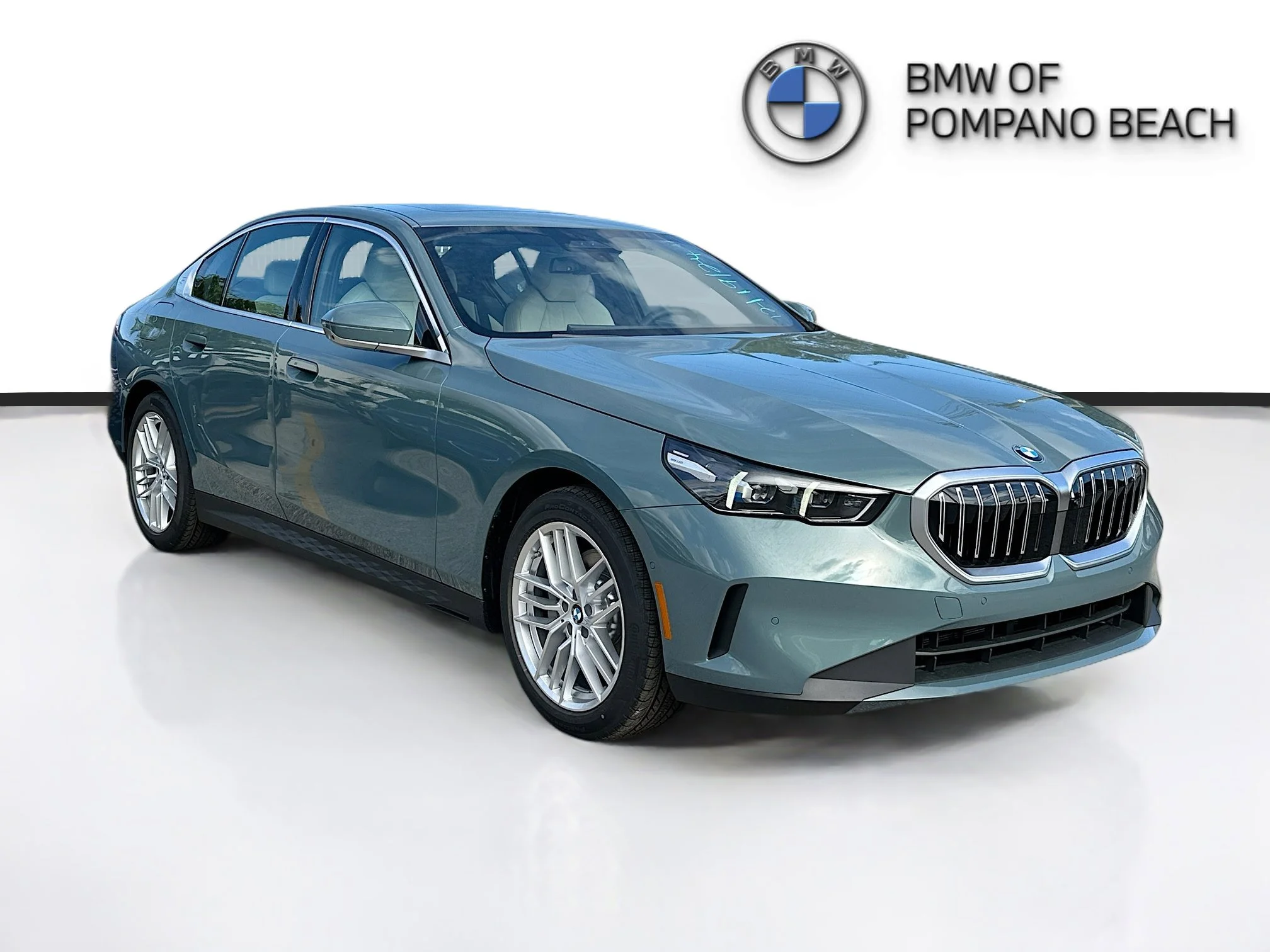 2025 BMW 5 Series 530i Sedan's photo