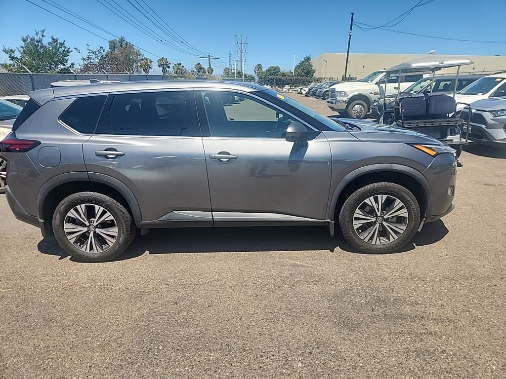 Used 2021 Gray Nissan SV image 18