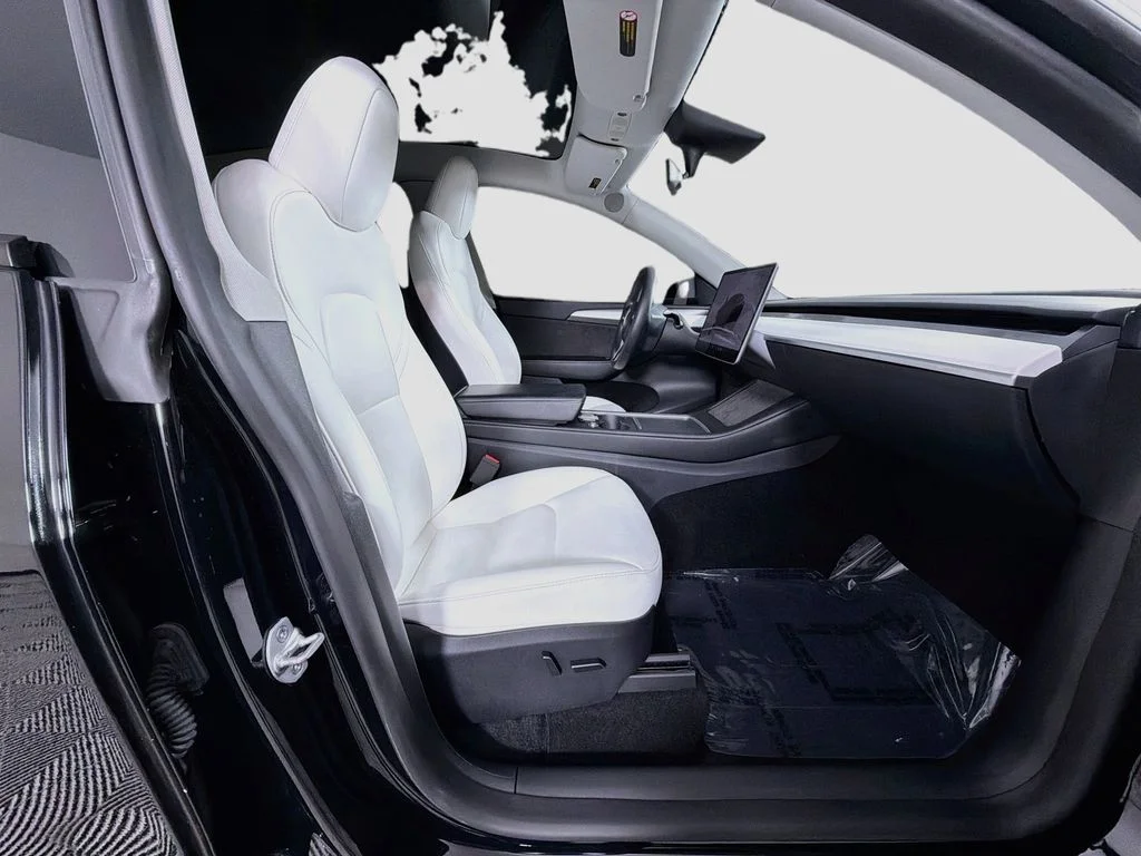 Used 2023 Black Tesla Performance image 28