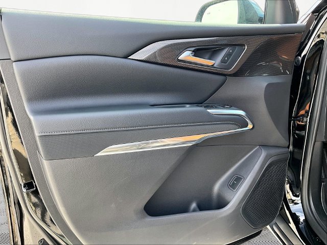 New 2027 Mosaic Black Metallic Chevrolet Z71 image 24