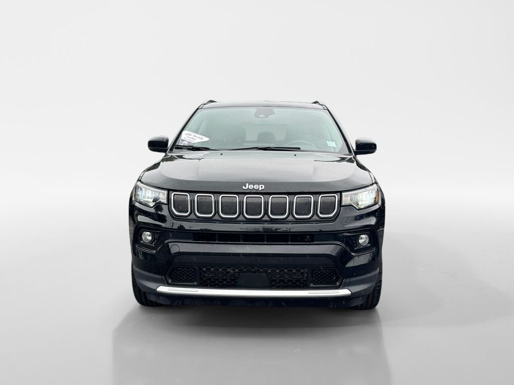 Used 2022 Diamond Black Jeep Limited image 8