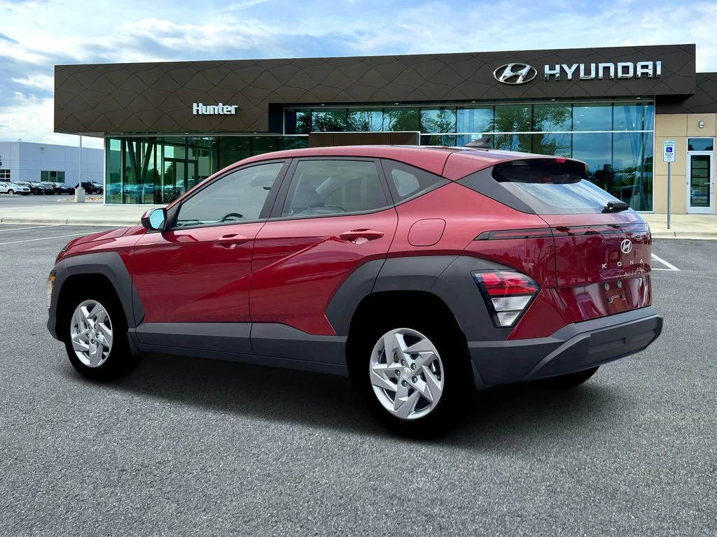 New 2026 Ultimate Red Metallic Hyundai SE image 4