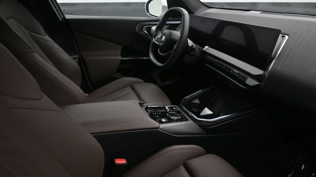 Used 2026 White BMW 30 xDrive image 11