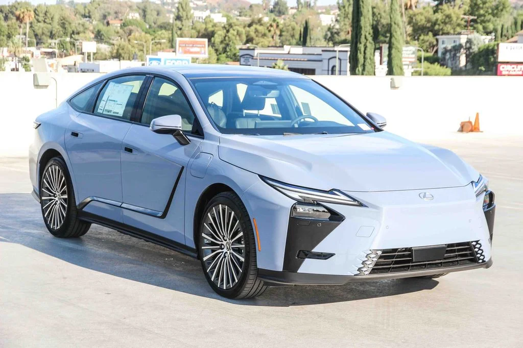 New 2026 Wavelength Lexus ES 350e PREMIUM image 3