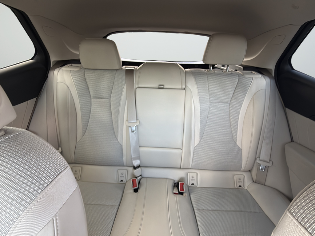 Used 2023 White Buick Preferred image 29
