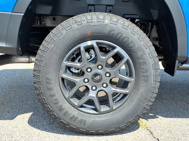 New 2026 Velocity Blue Metallic Ford XLT image 29
