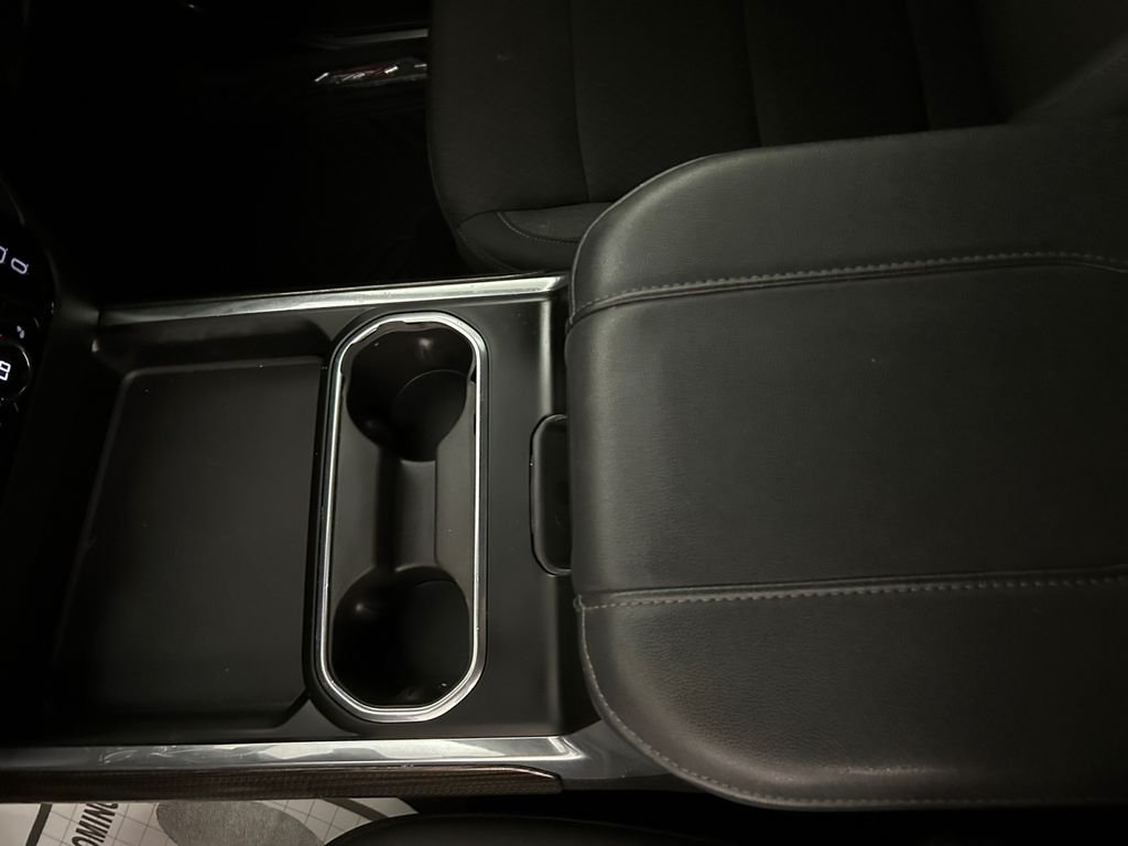 Used 2025 Black Chevrolet LT image 23