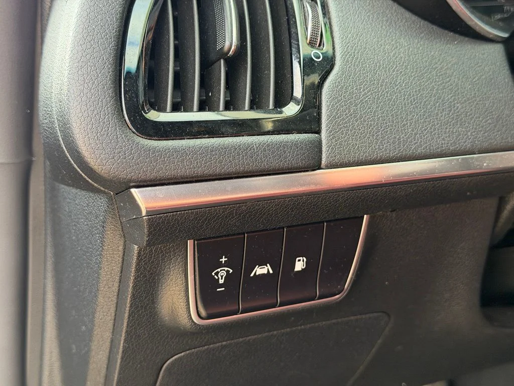 Used 2022 Gray Kia GT1 image 21