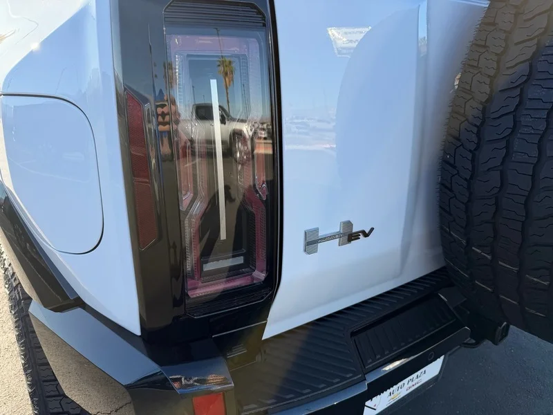 New 2026 Interstellar White GMC 2X image 19