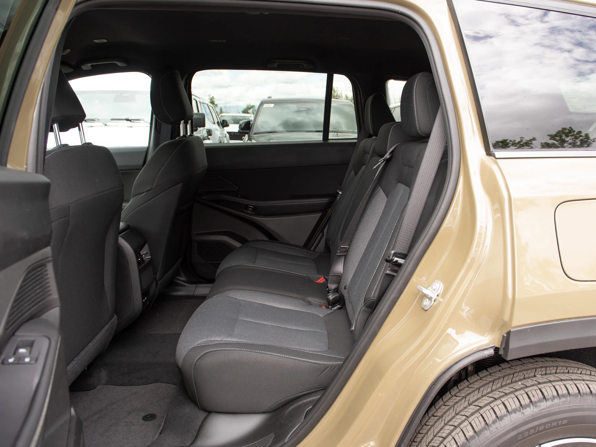 New 2026 41 Jeep Laredo * Hybrid image 20