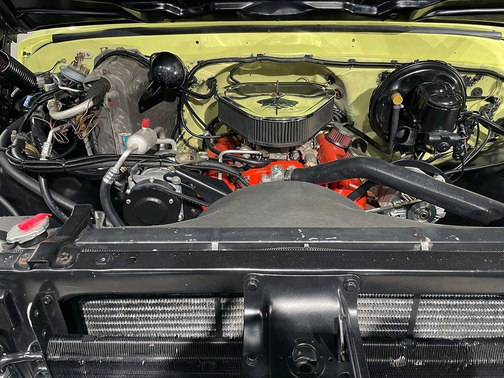 Used 1972 Yellow GMC  image 20