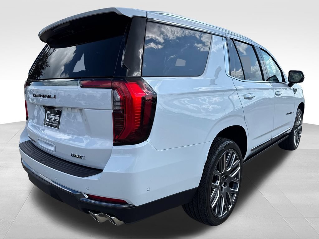 2026 GMC Yukon Denali Ultimate - Photo 11