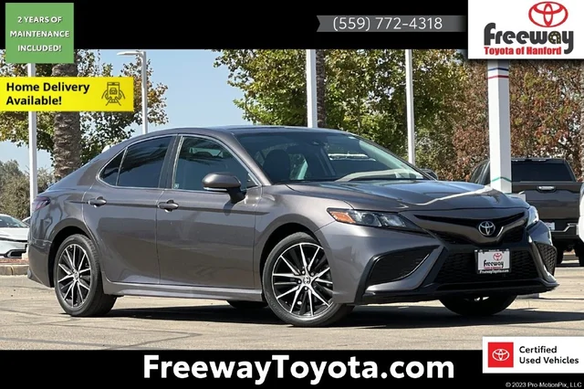 2024 Toyota Camry SE