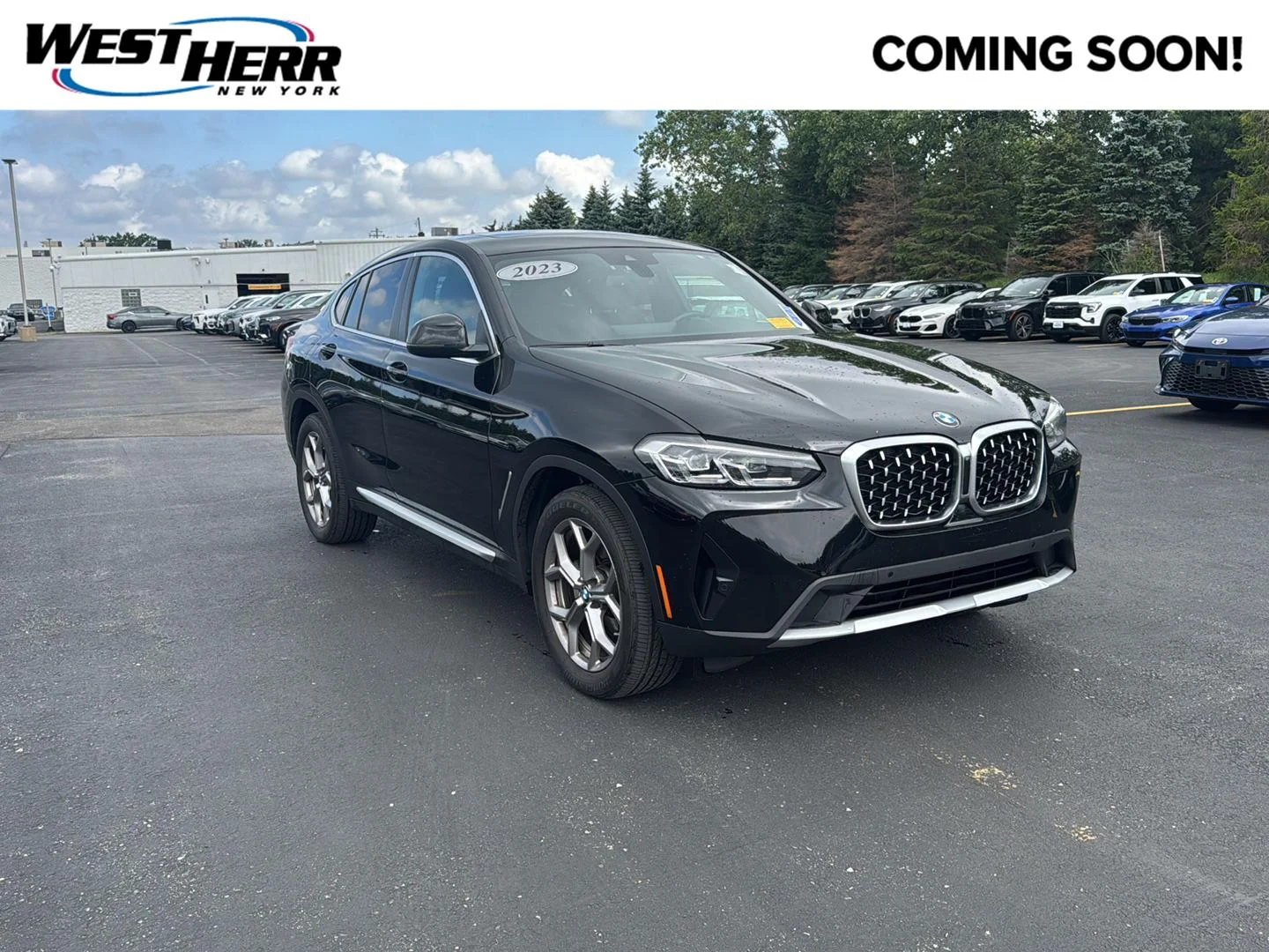 Used 2023 Jet Black BMW xDrive30i image 1