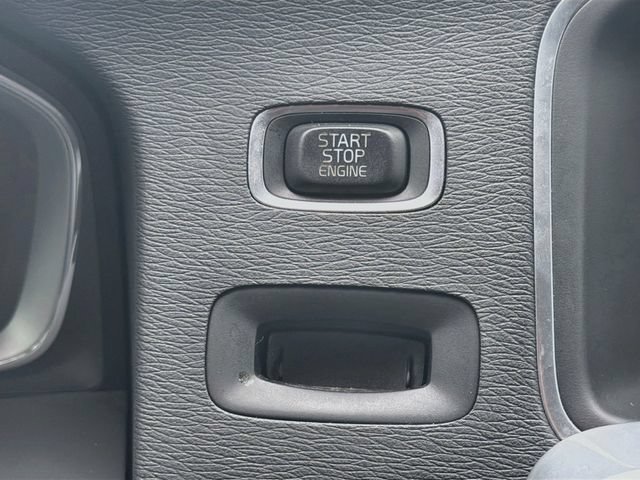 Used 2016 Gray Metallic Volvo T5 Drive-E Premier image 33