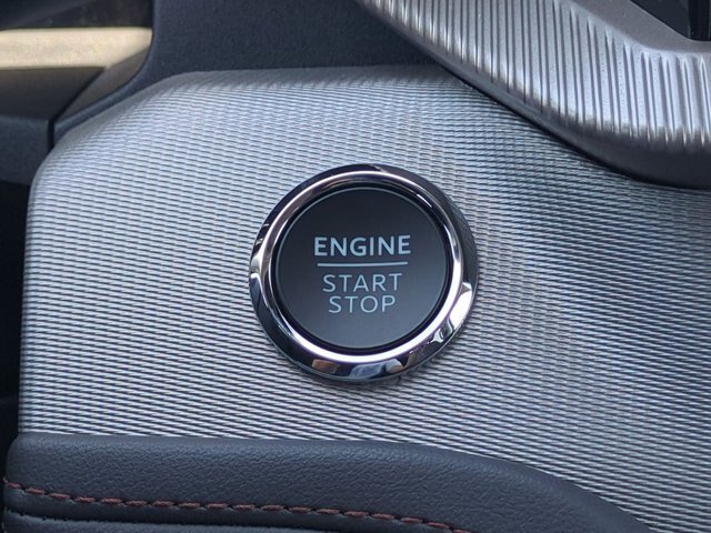 New 2026 Space White Metallic Ford Active image 31