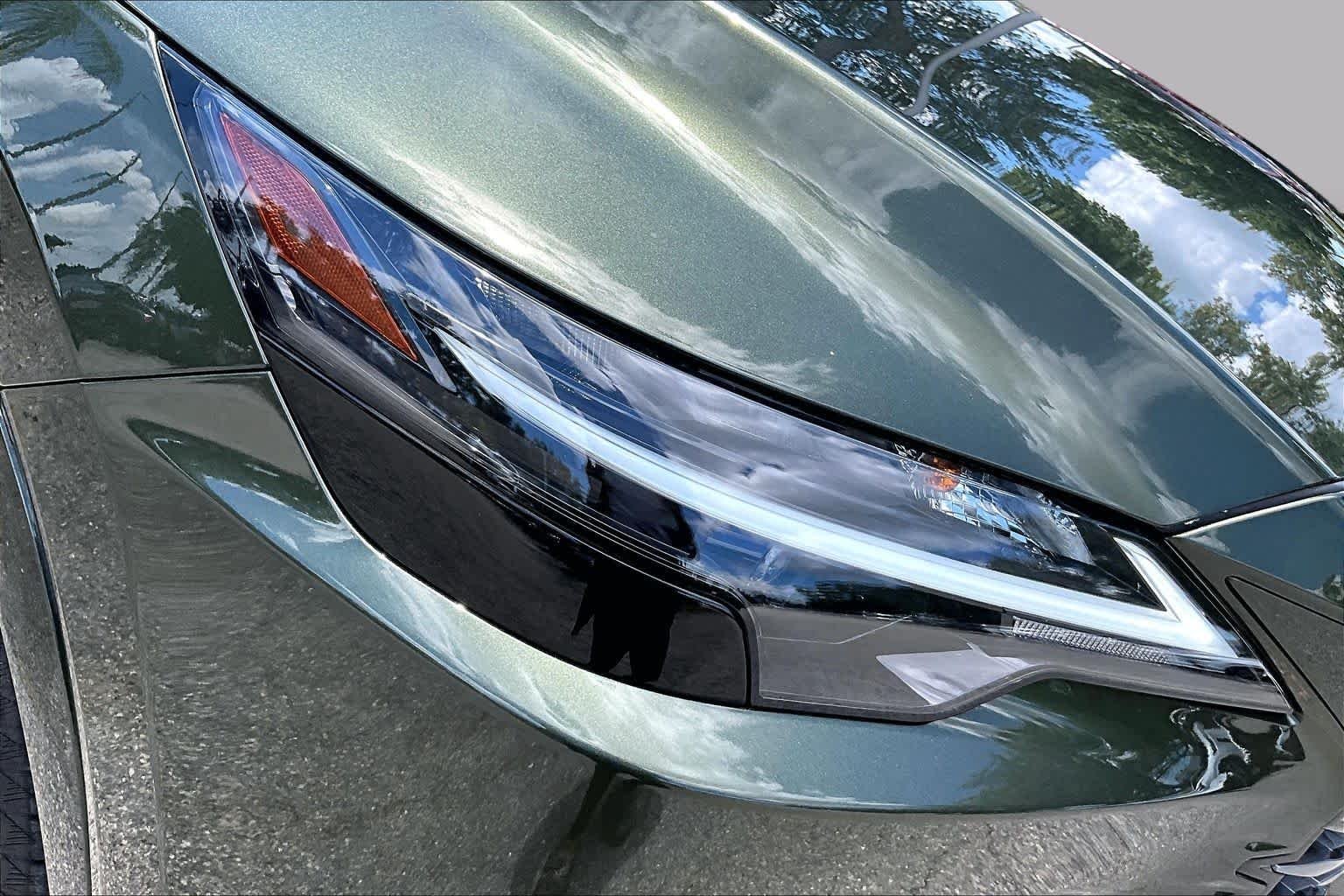 Used 2026 Nori Green Pearl Lexus Premium image 28