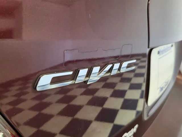Used 2012  Honda LX image 15