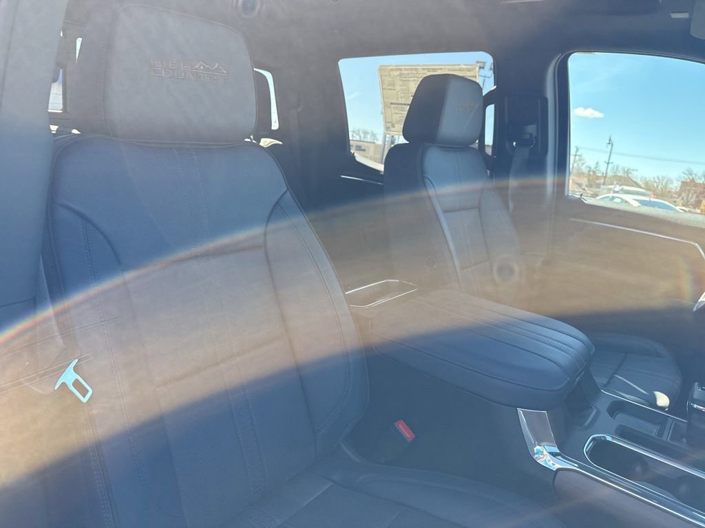 2026 Chevrolet Silverado 1500 High Country - Photo 38