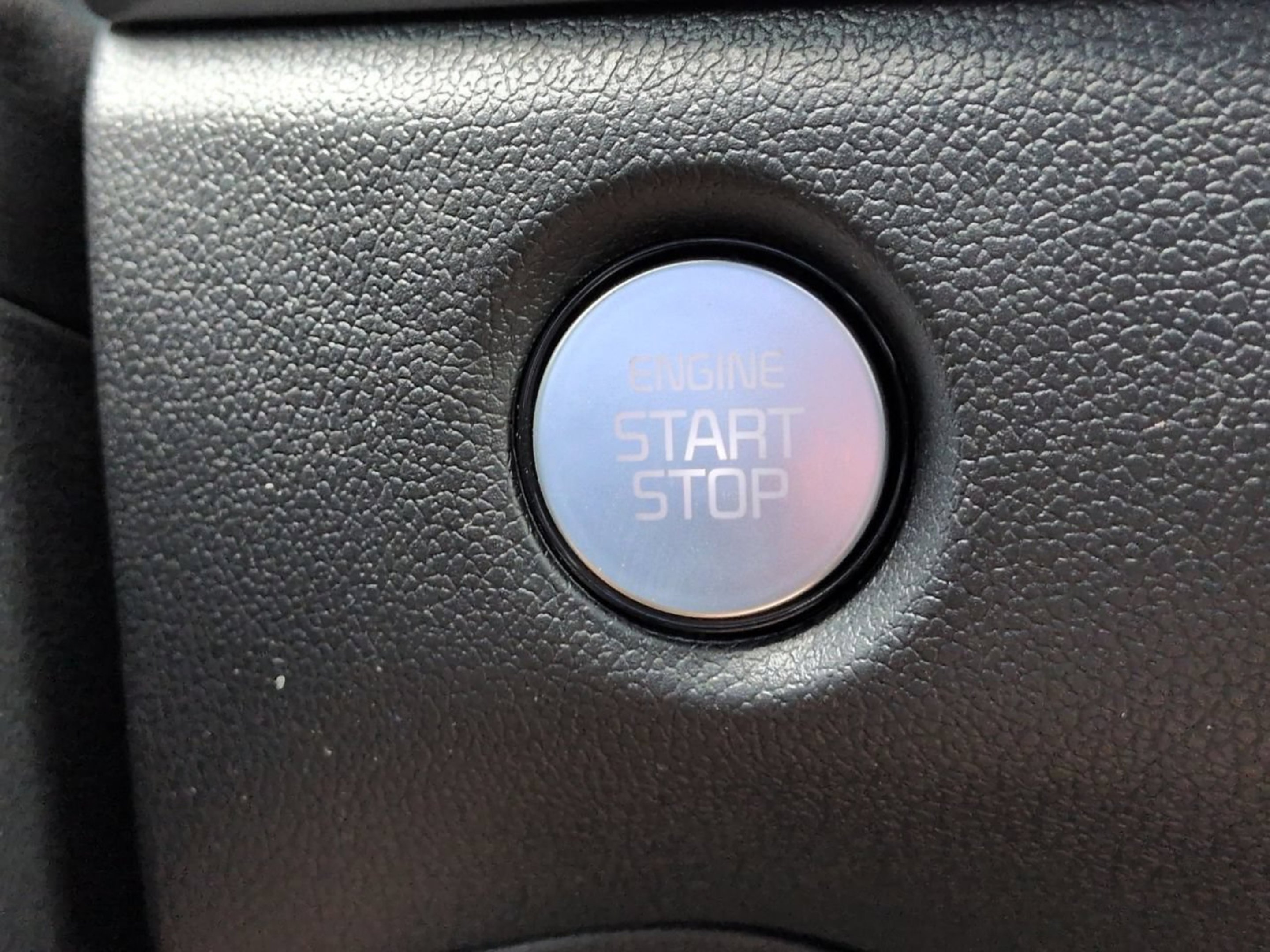 New 2026 Ivory Silver Kia LX image 27