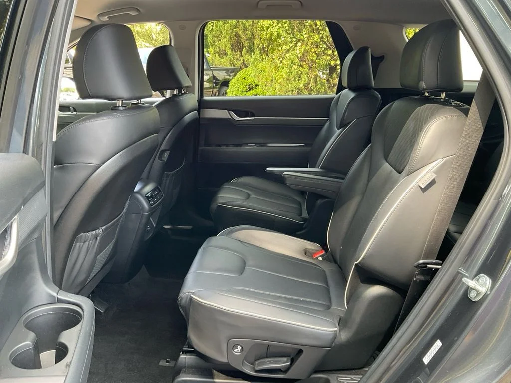 Used 2024 Gray Hyundai SEL image 30