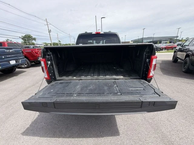 Used 2022 Black Ford Lariat image 22