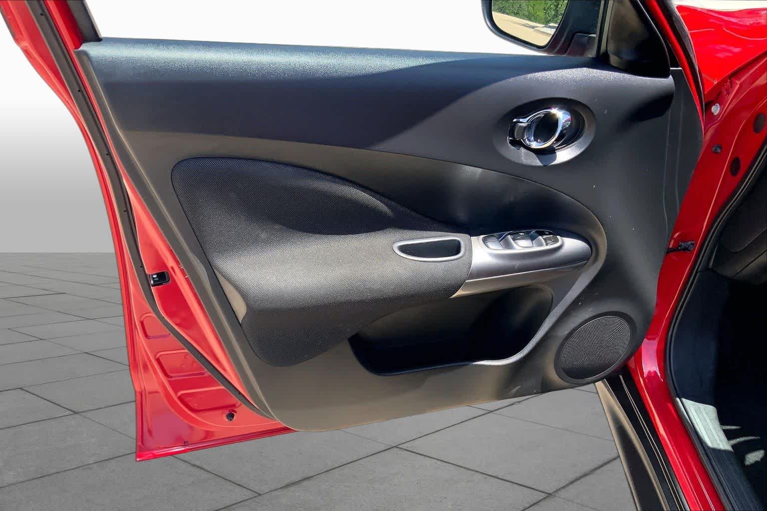 Used 2017 Red Alert Nissan SV image 21