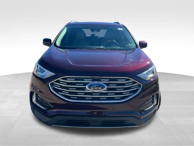 Used 2022 Red Ford SEL image 14