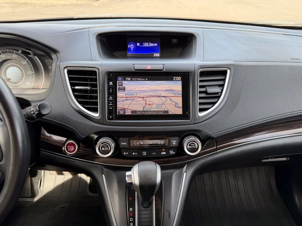 Used 2016 Crystal Black Pearl Honda Touring image 21