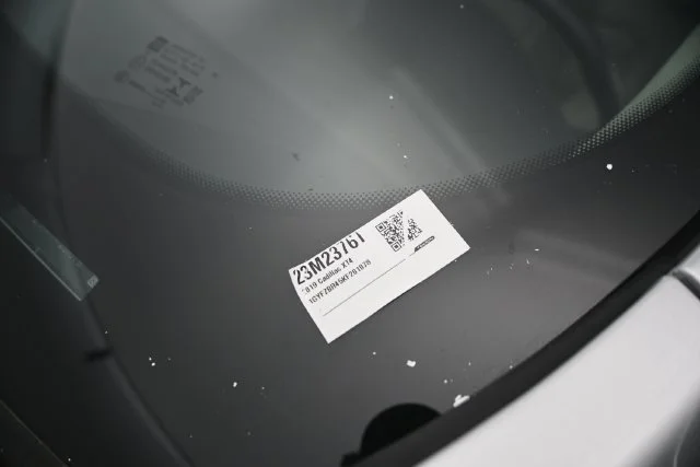 Used 2019 Radiant Silver Metallic Cadillac Luxury image 27
