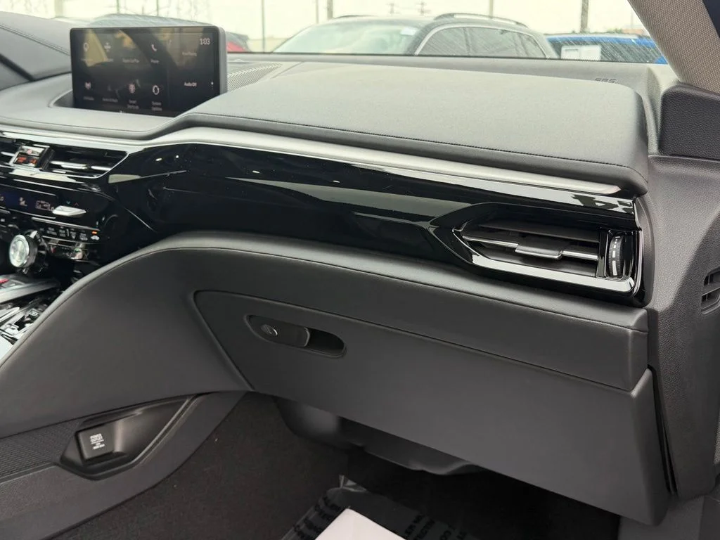 Used 2024 Gray Acura Technology SH-AWD image 17