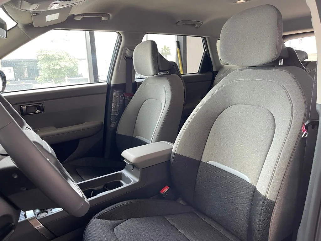 New 2027 Blue Kia S image 18