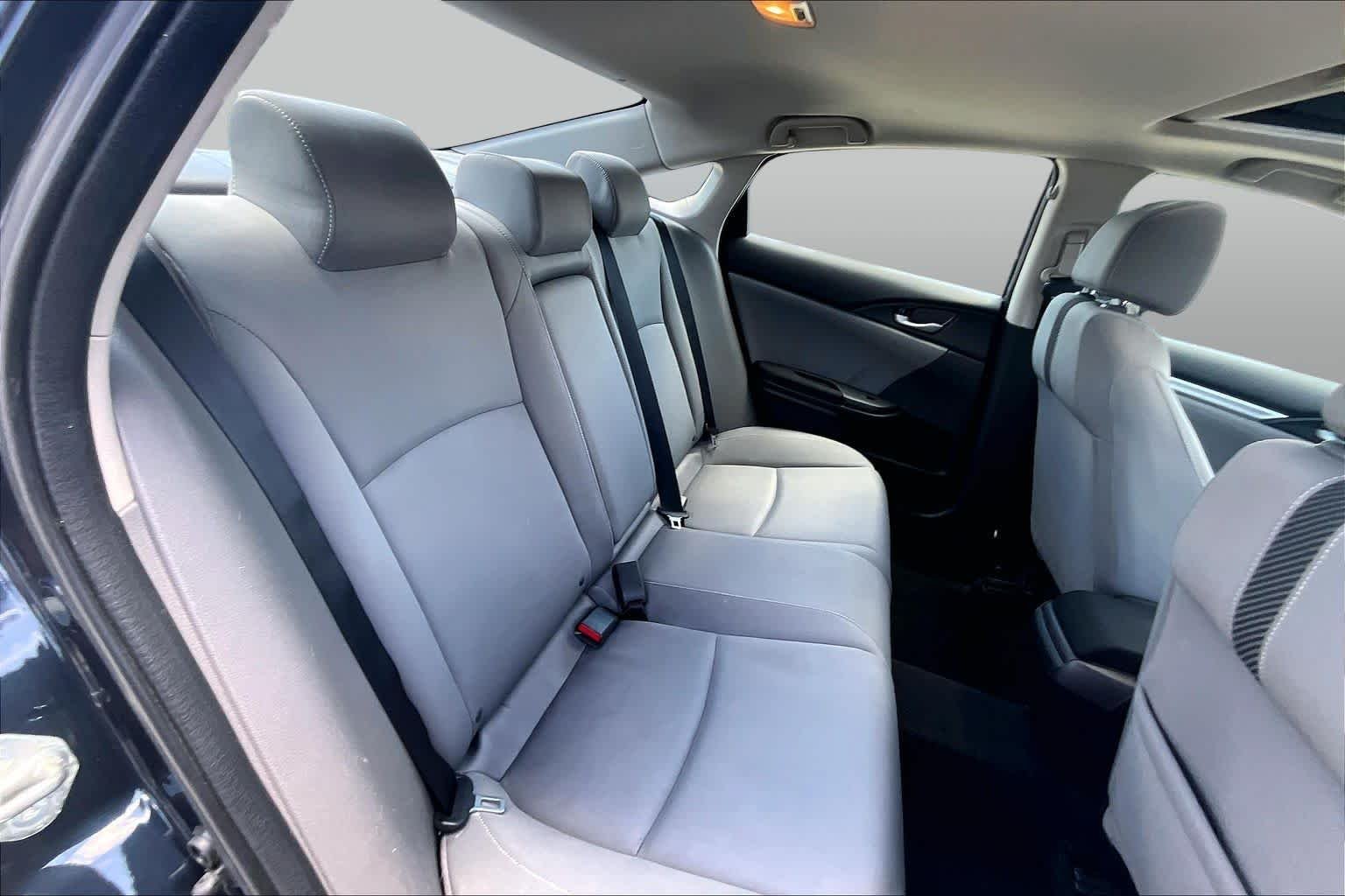 Used 2018 Modern Steel Metallic Honda EX image 19