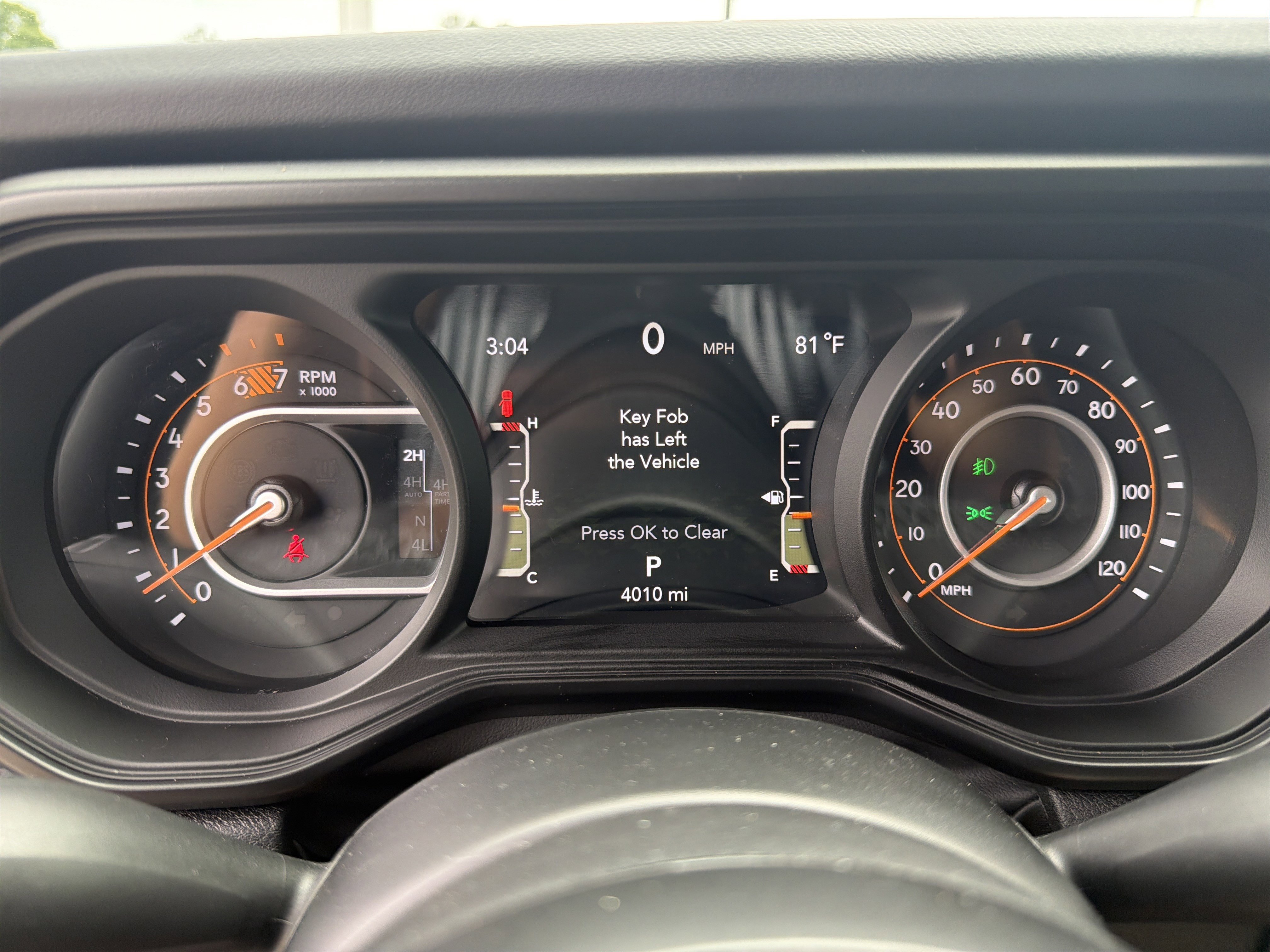 Used 2026 Bright White Clearcoat Jeep Rubicon X image 29