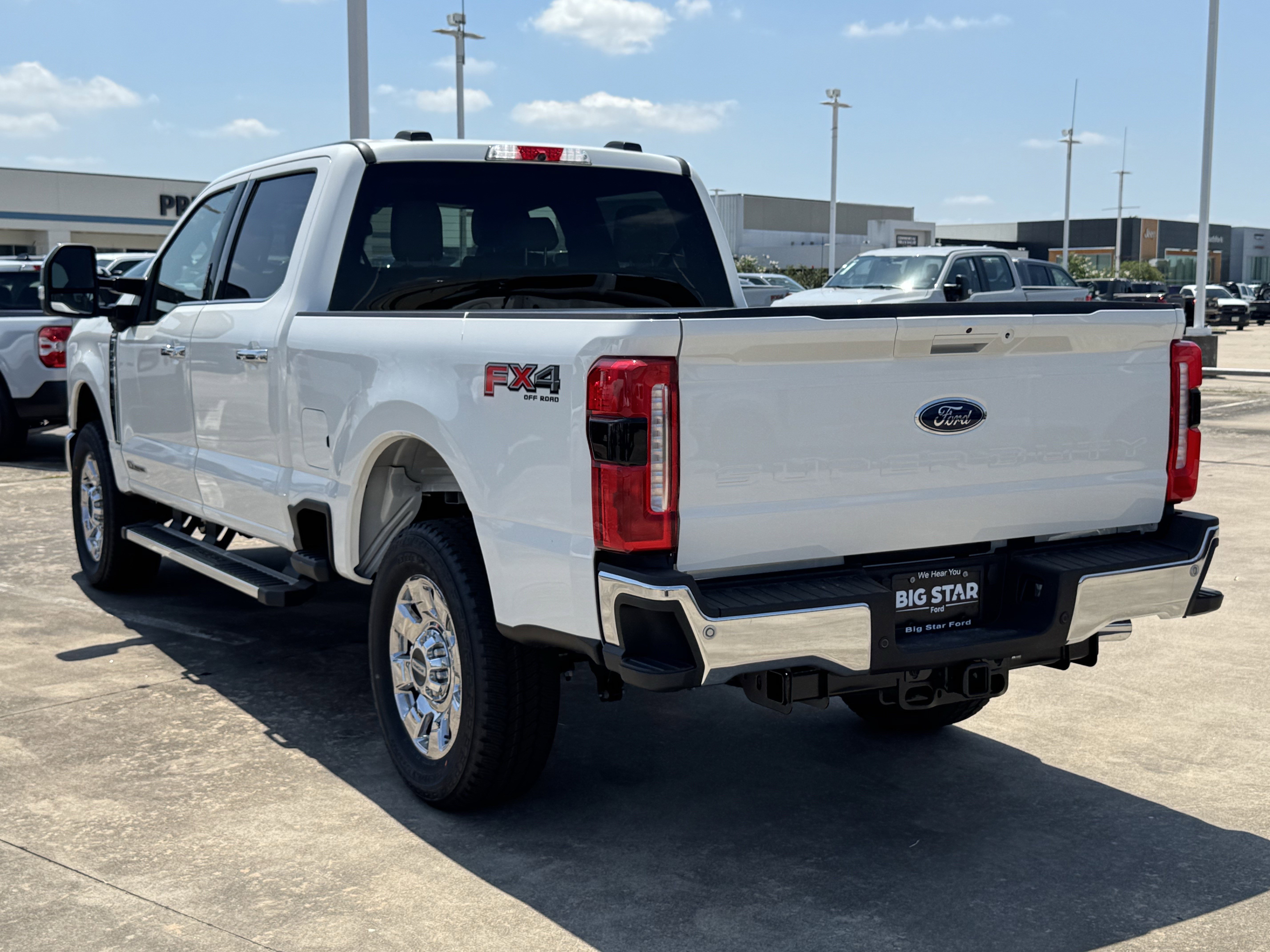 New 2026 Star White Metallic Tri-Coat Ford LARIAT image 7