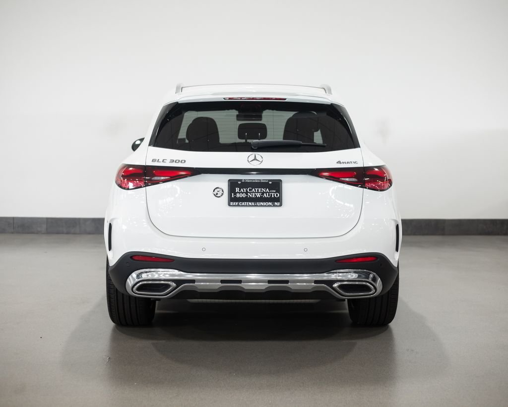 Used 2026 White Mercedes-Benz GLC 300 image 12