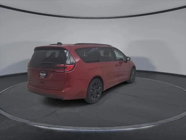 2026 Chrysler Pacifica Select - Photo 14