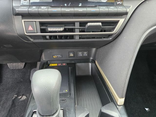 Used 2025 Silver Toyota LE image 14