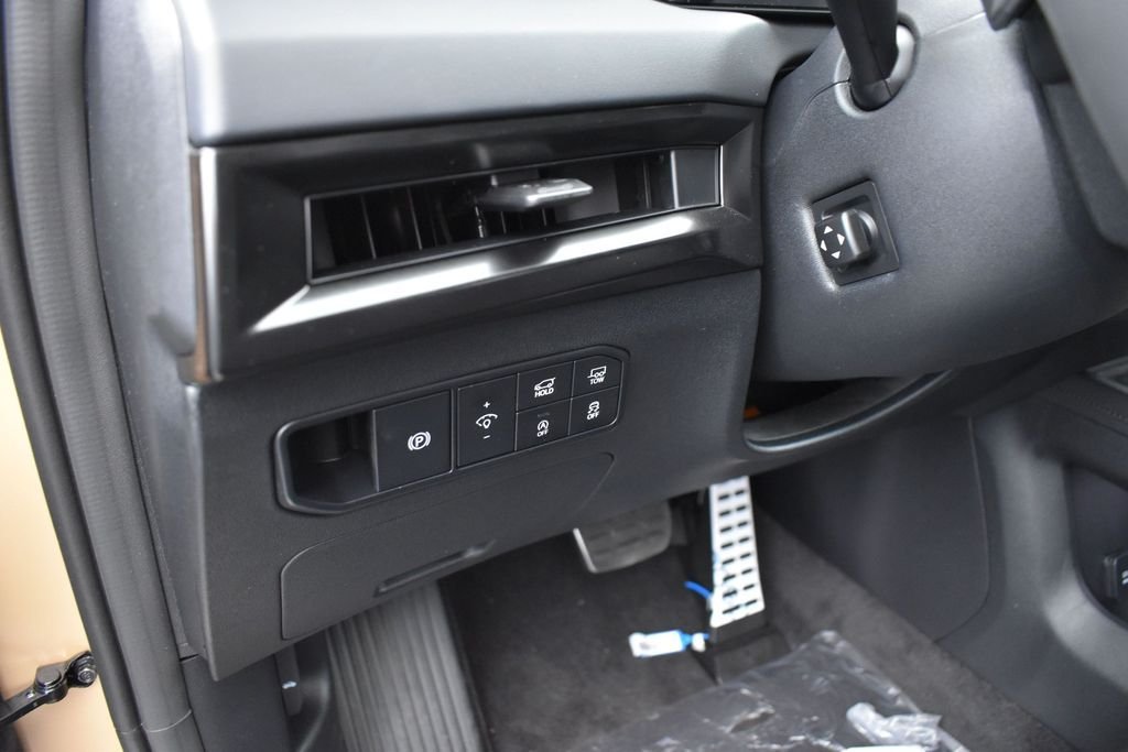 New 2027 Terrain Brown Matte Kia X-Pro SX Prestige image 8