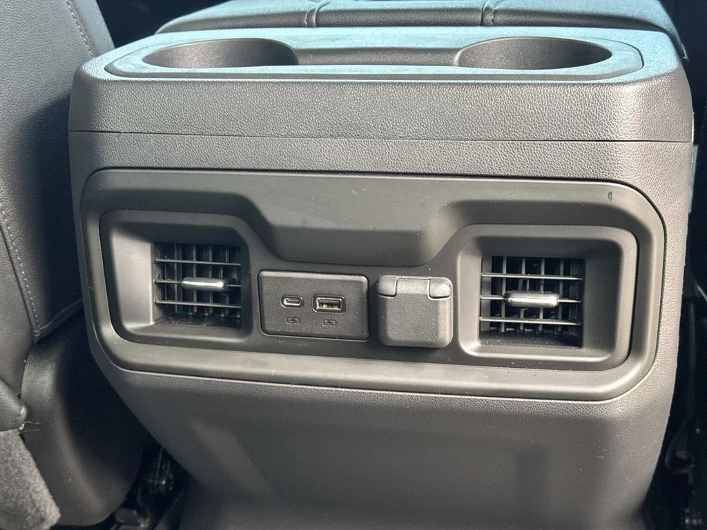 Used 2021 White Chevrolet RST image 22