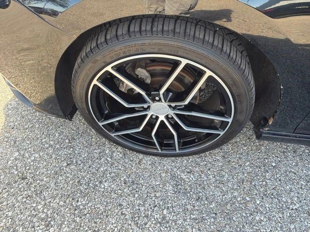 Used 2017 Black Chevrolet LT image 10